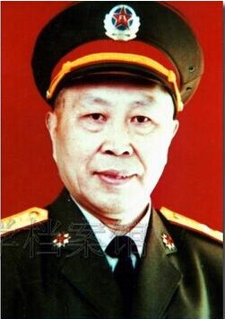 杨裕生