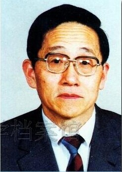 袁权